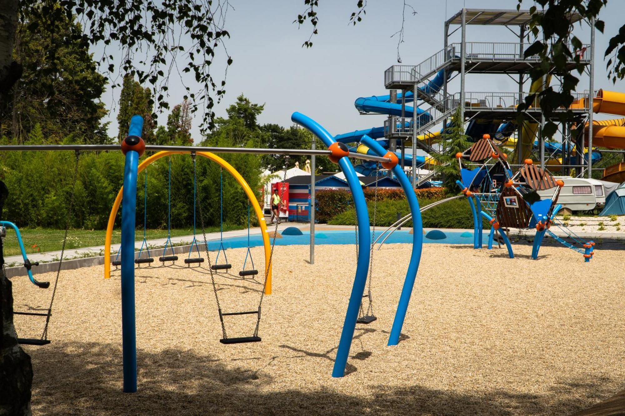 Hotel Thermalpark Dunajská Streda Buitenkant foto